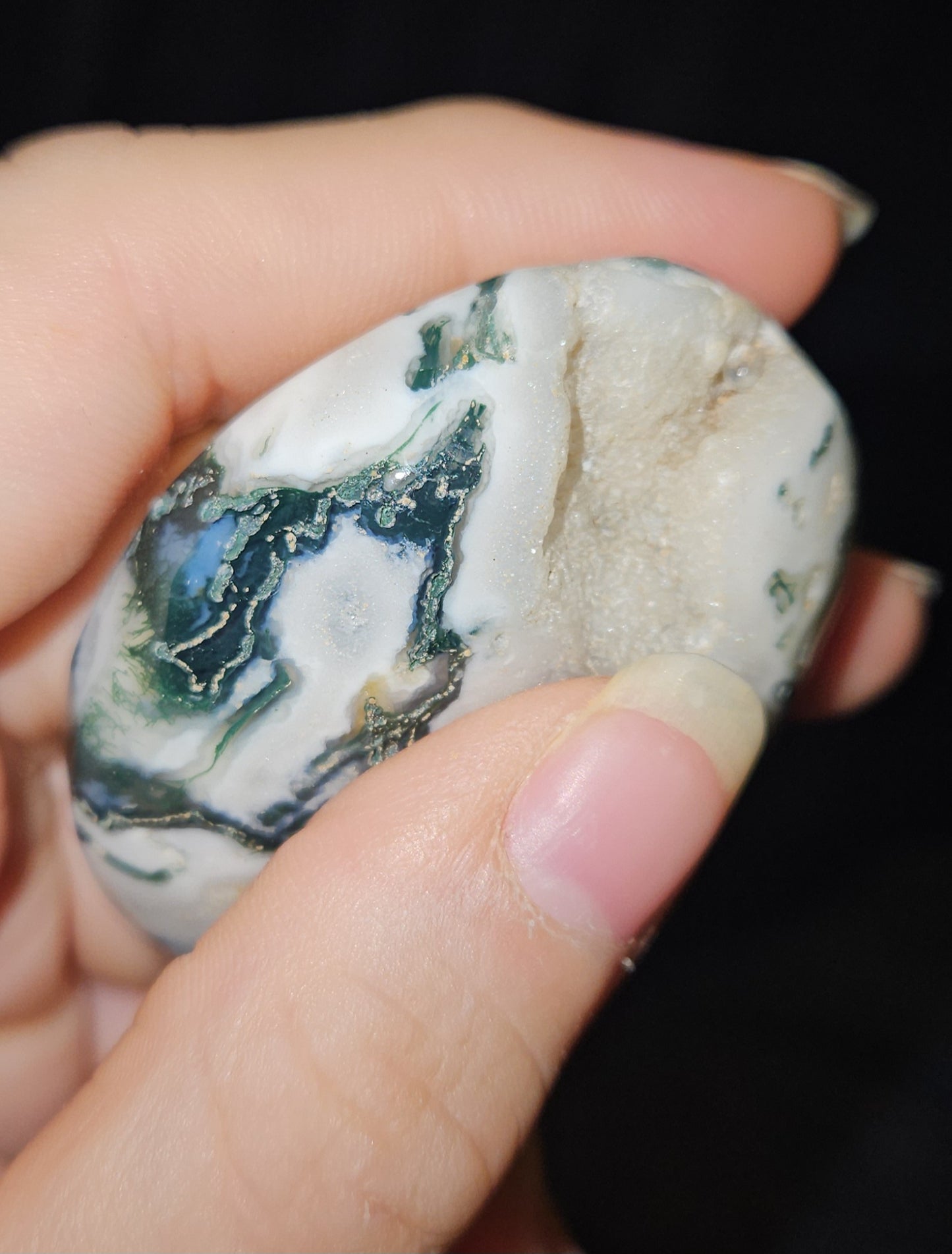 Moss Agate Palm Stone