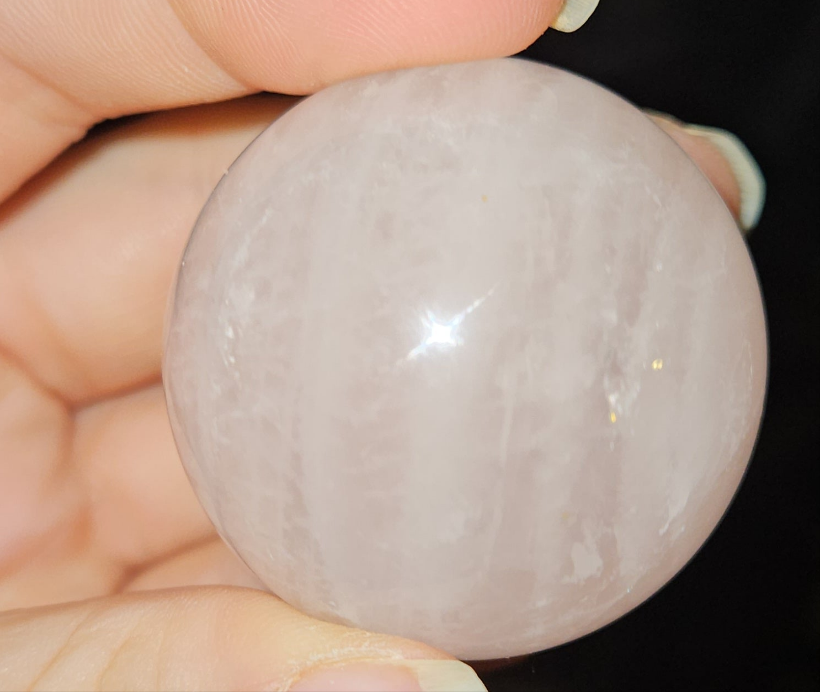 Rose Quartz Sphere (star flash)