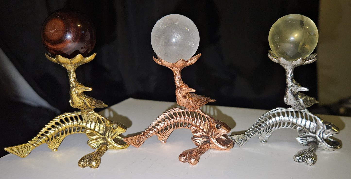 Lotus Raven Bone Fish Stand