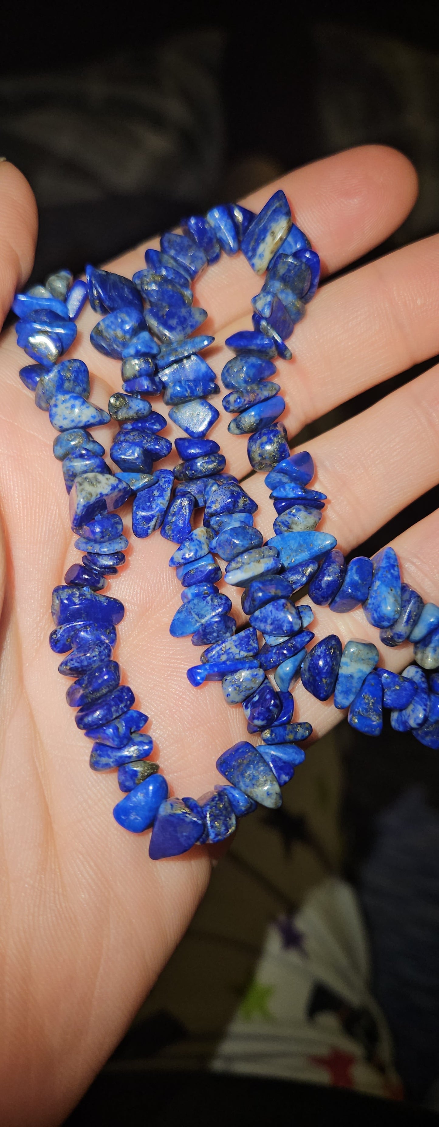 Lapis Lazuli Chip Bracelet UV Reactive