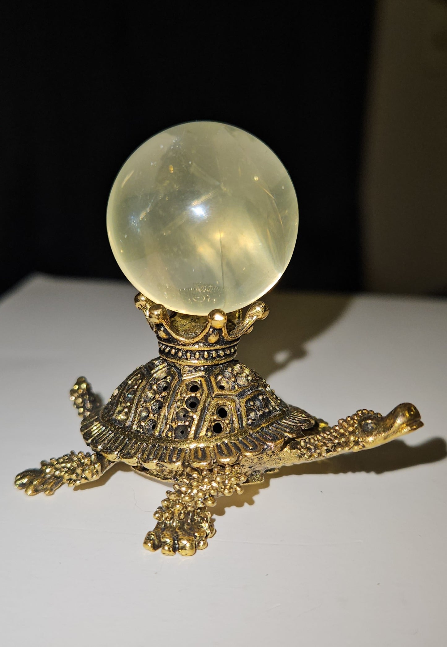 Turtle Sphere Stand