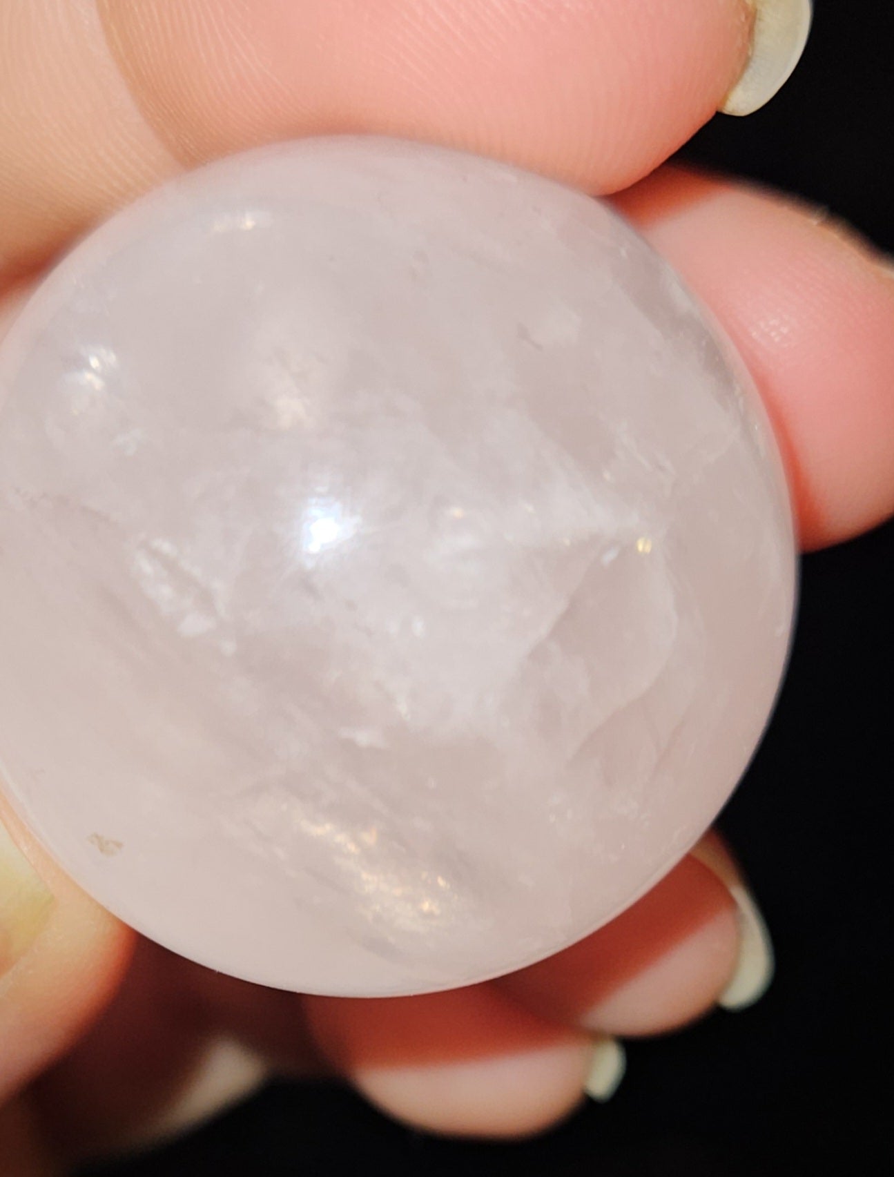 Rose Quartz Sphere (Light star flash)