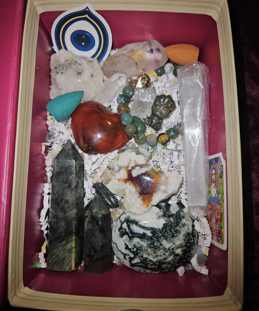 Medium Crystal Box C