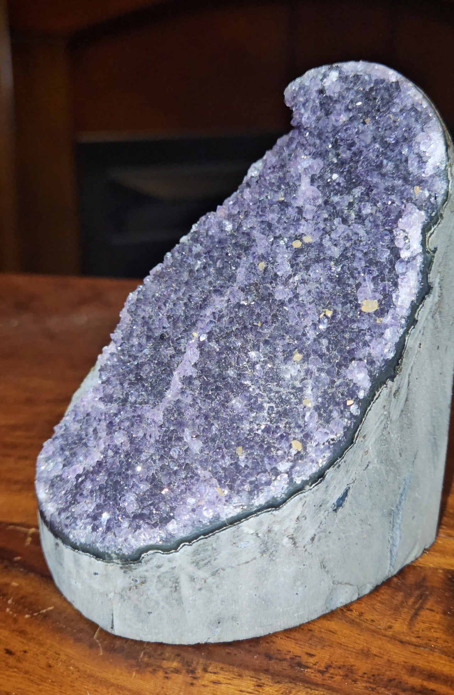 Amethyst Cut Base