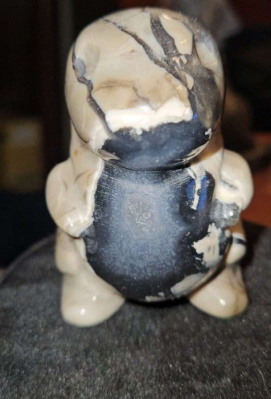 Volcano Agate Dinosaur (UV Reactive)