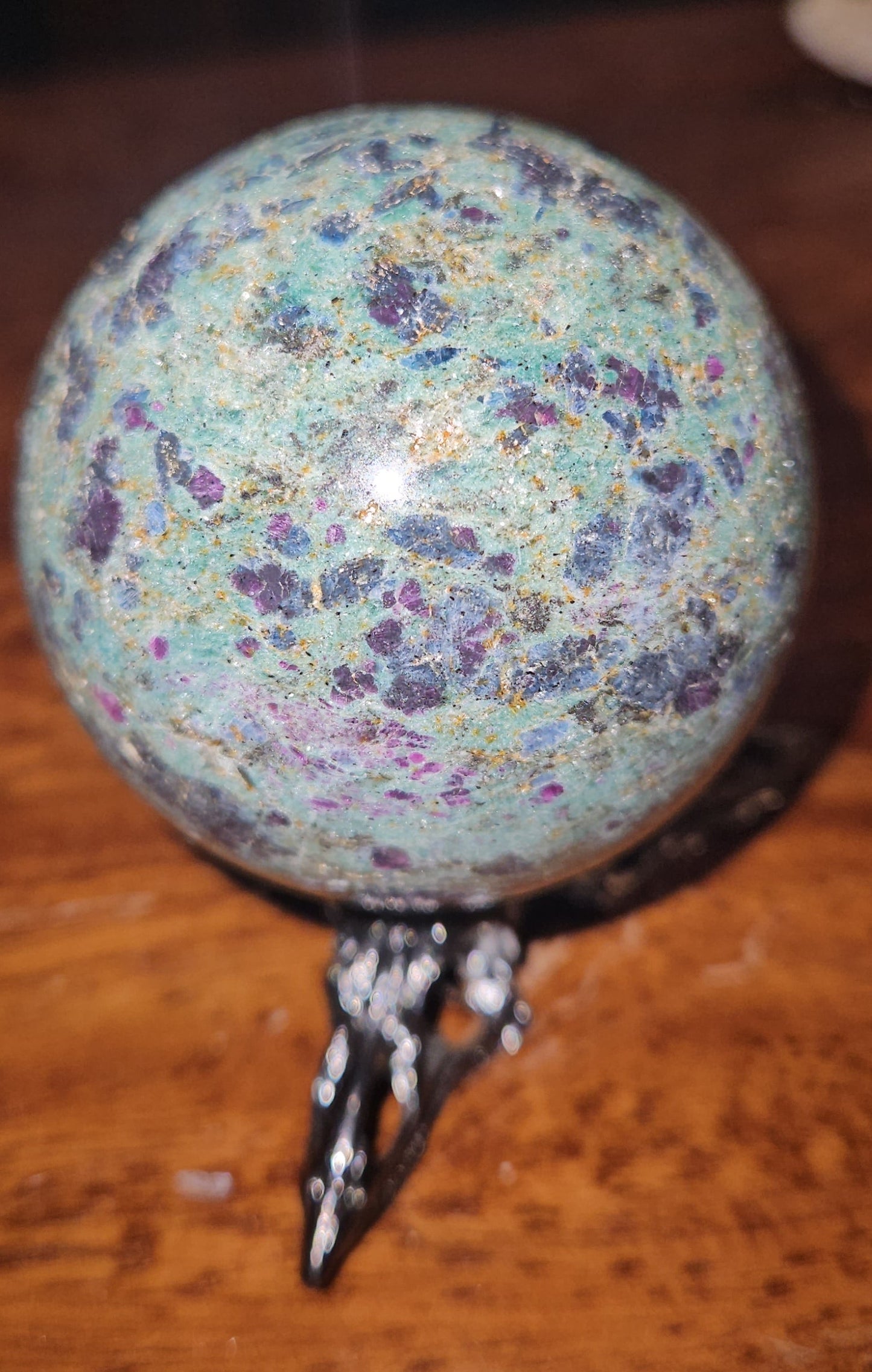 Ruby Zoisite Sphere(UV Reactive)